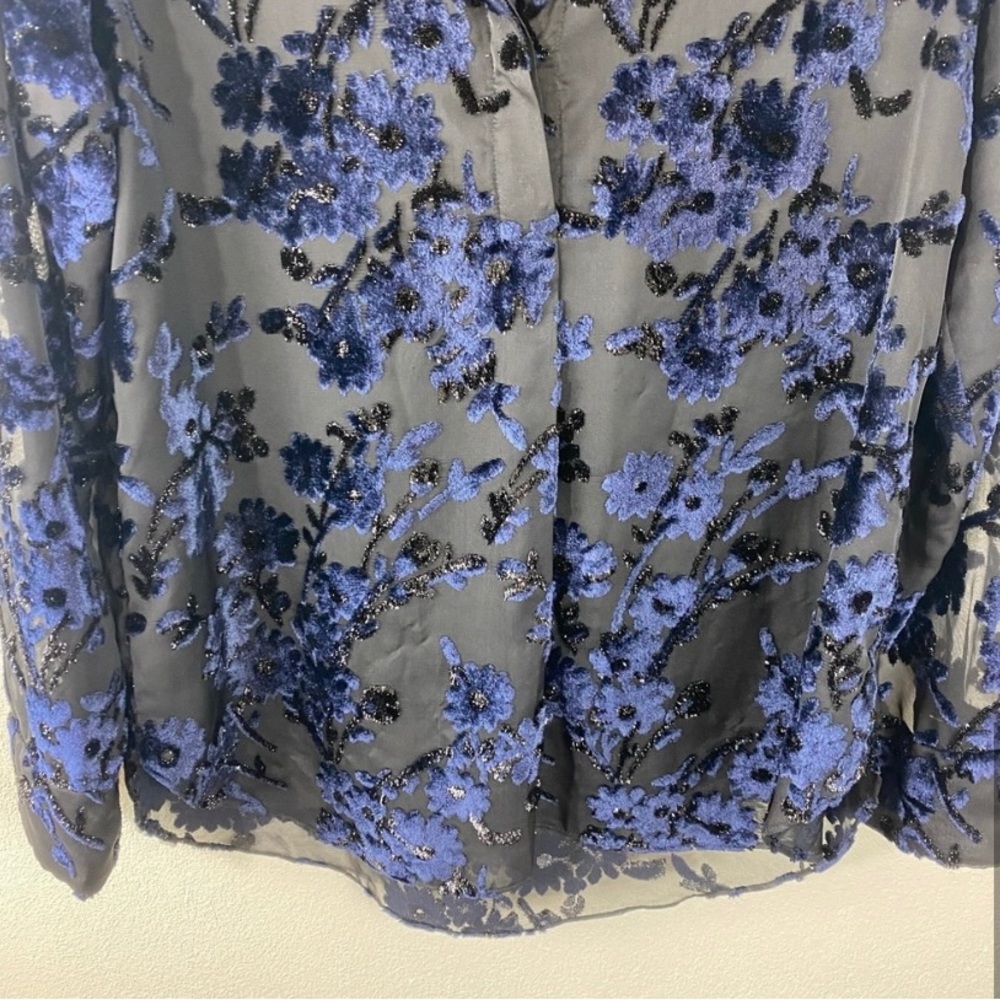 ALICE + OLIVIA Blue Velvet Floral Burnout Blouse - Picture 5 of 8